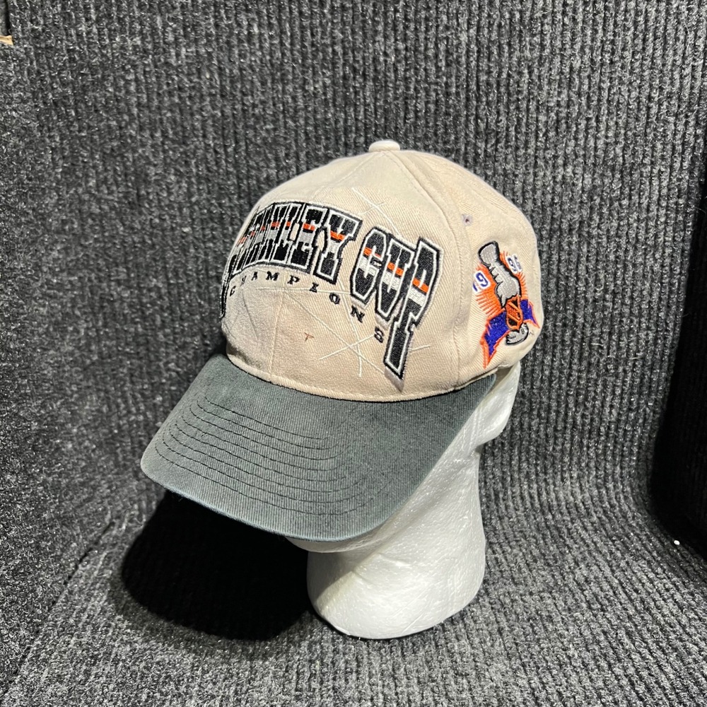 Vintage Starter Hat Snapback Mens OSFA Beige 1996 Stanley Cup Champions NHL Cap